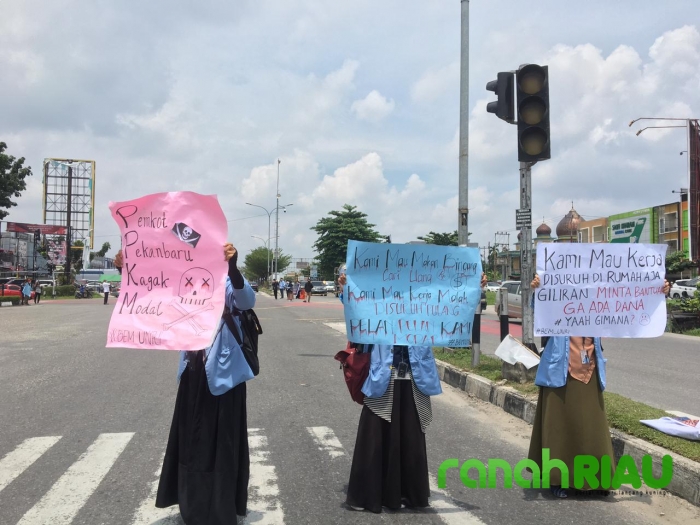 Sindir Pemkot Pekanbaru terkait Kebijakan PPKM, BEM UNRI gelar Galang dana untuk rakyat